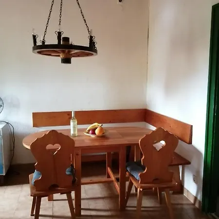 Holiday home Zmrd, Buzavirag